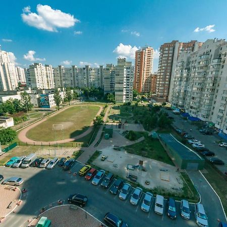 Люкс Апартаменты С 3 Комнатами Княжий Затон 基輔 外观 照片